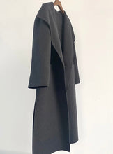 Load image into Gallery viewer, The Mara Cashmere Marino Winter Coats
